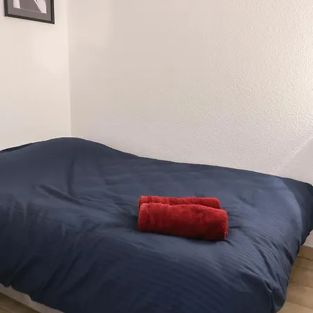 Azeos By Pom Apartment *