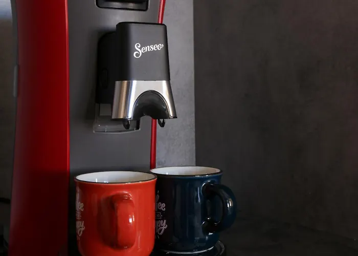 Azeos By Pom Apartment